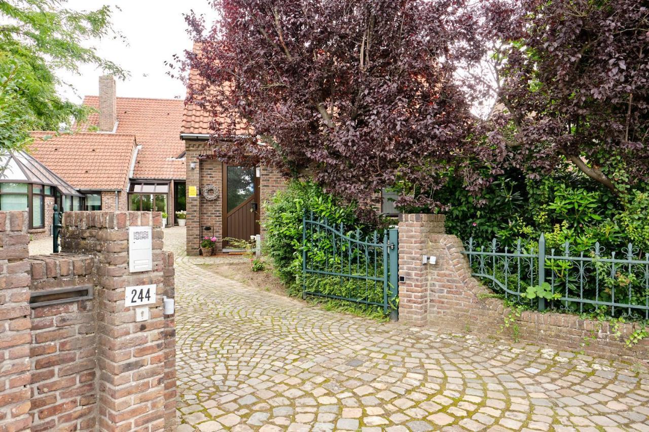 Pieters Huis Kinrooi Extérieur photo